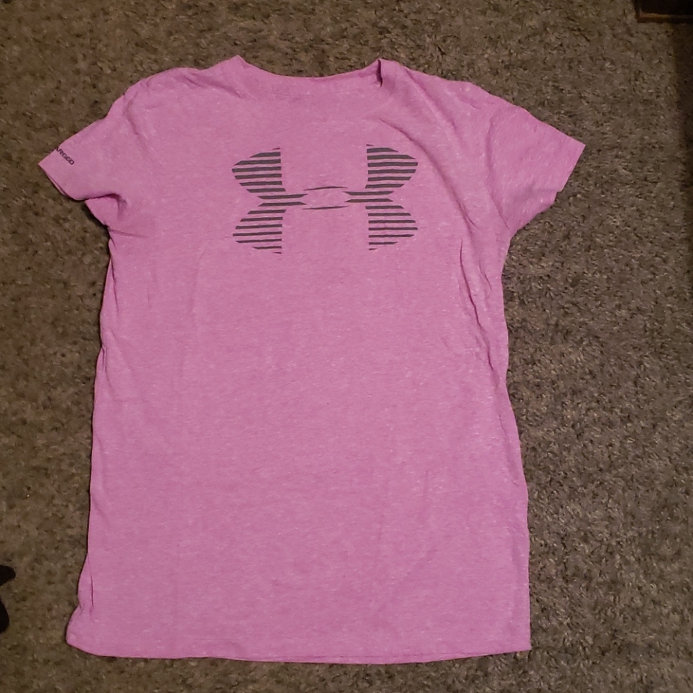 Under armour tshirt